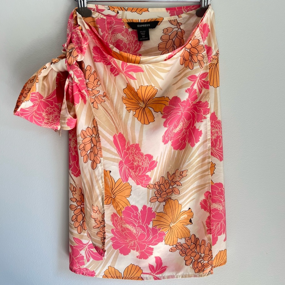 100% Silk Floral Express Beach Swim Sarong Size XS